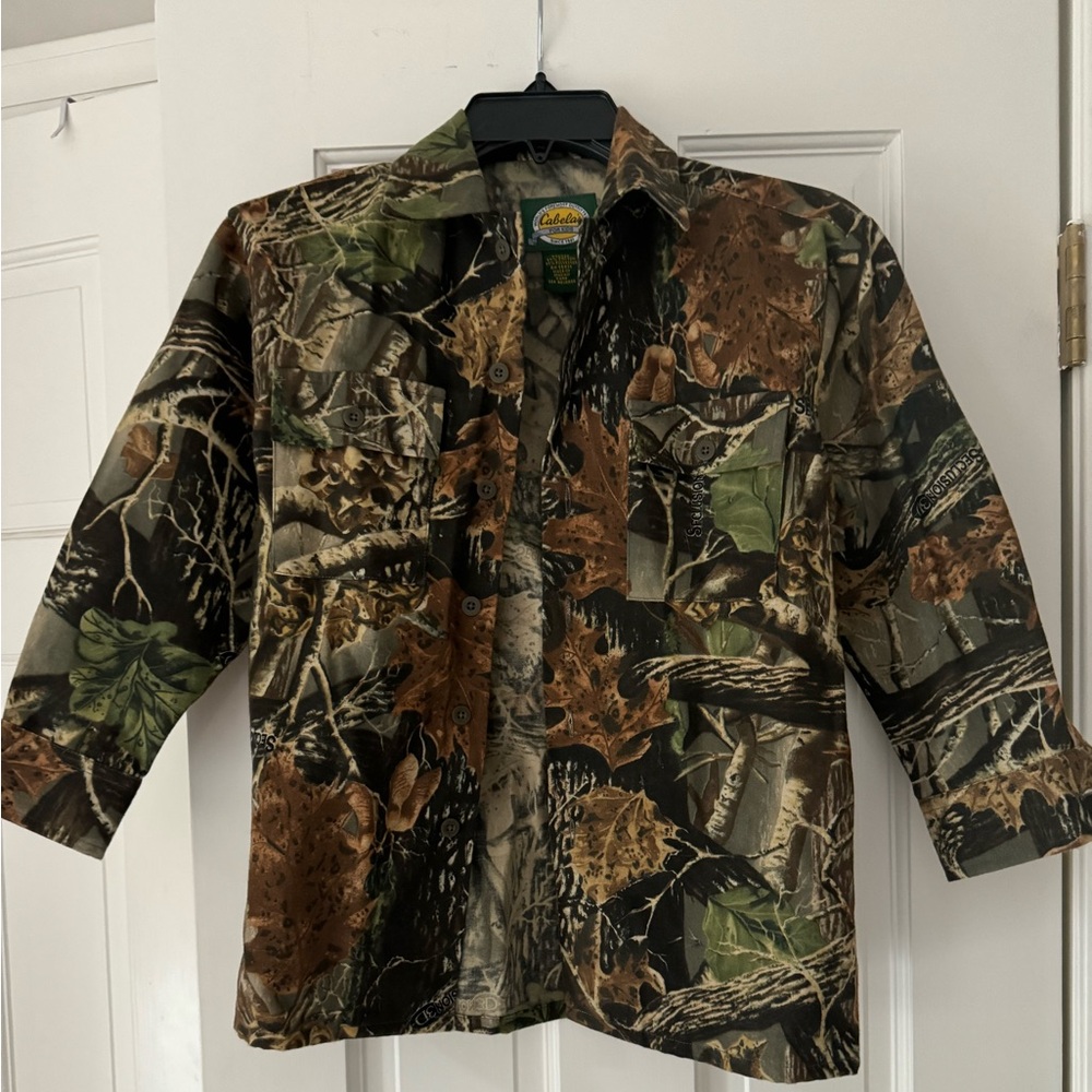 COPY - Youth size 8 camo light weight jacket. Worn once from Cabela’s
